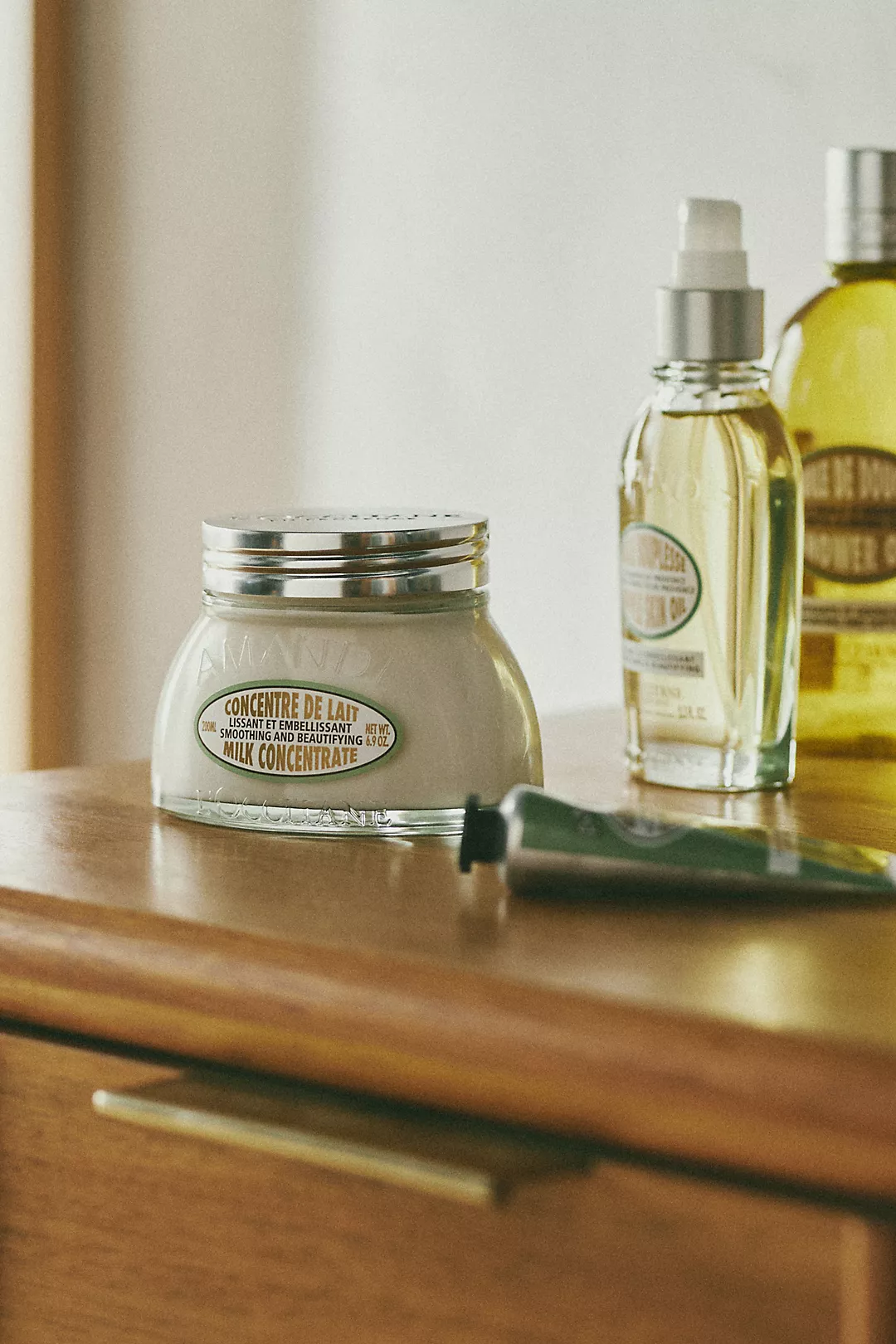 L'Occitane Almond Shower Oil