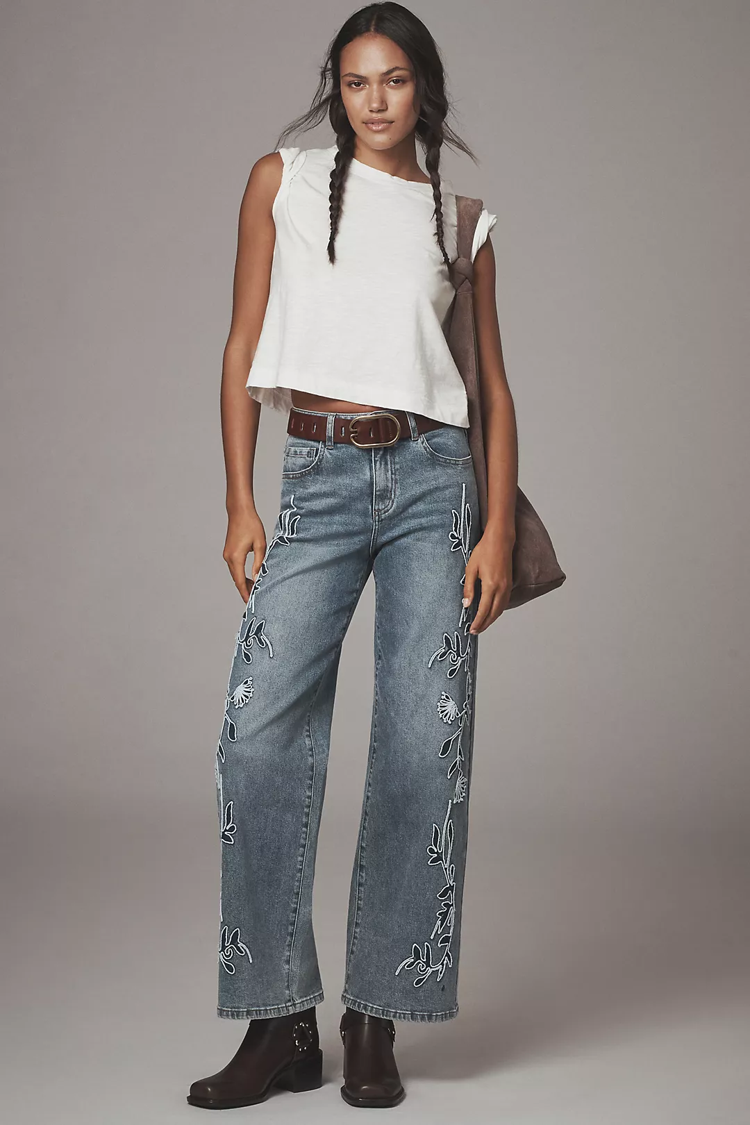 Siempre Zoey Embroidered High-Rise Wide-Leg Jeans