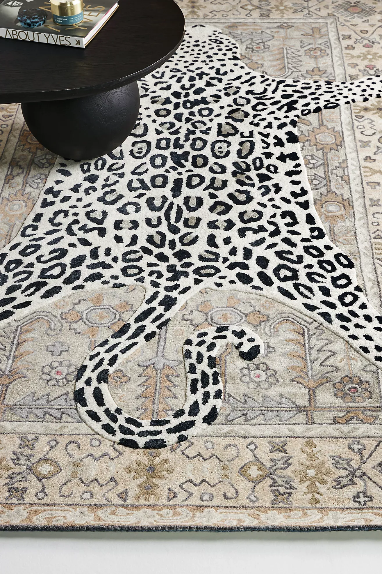 Octavia Wool Tufted Leopard Rug