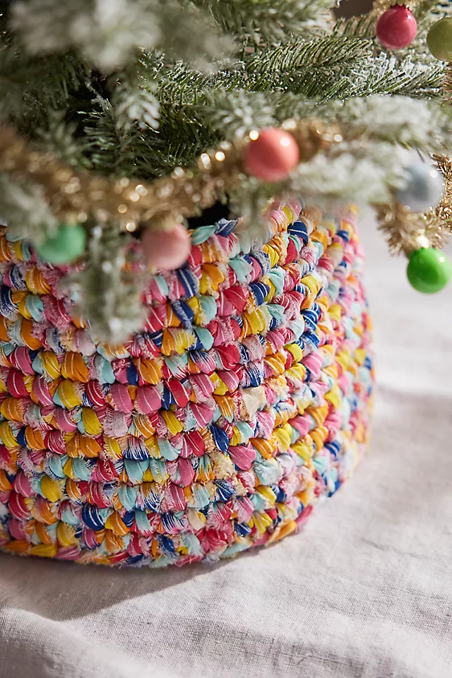 Rag Rug Mini Tree Collar