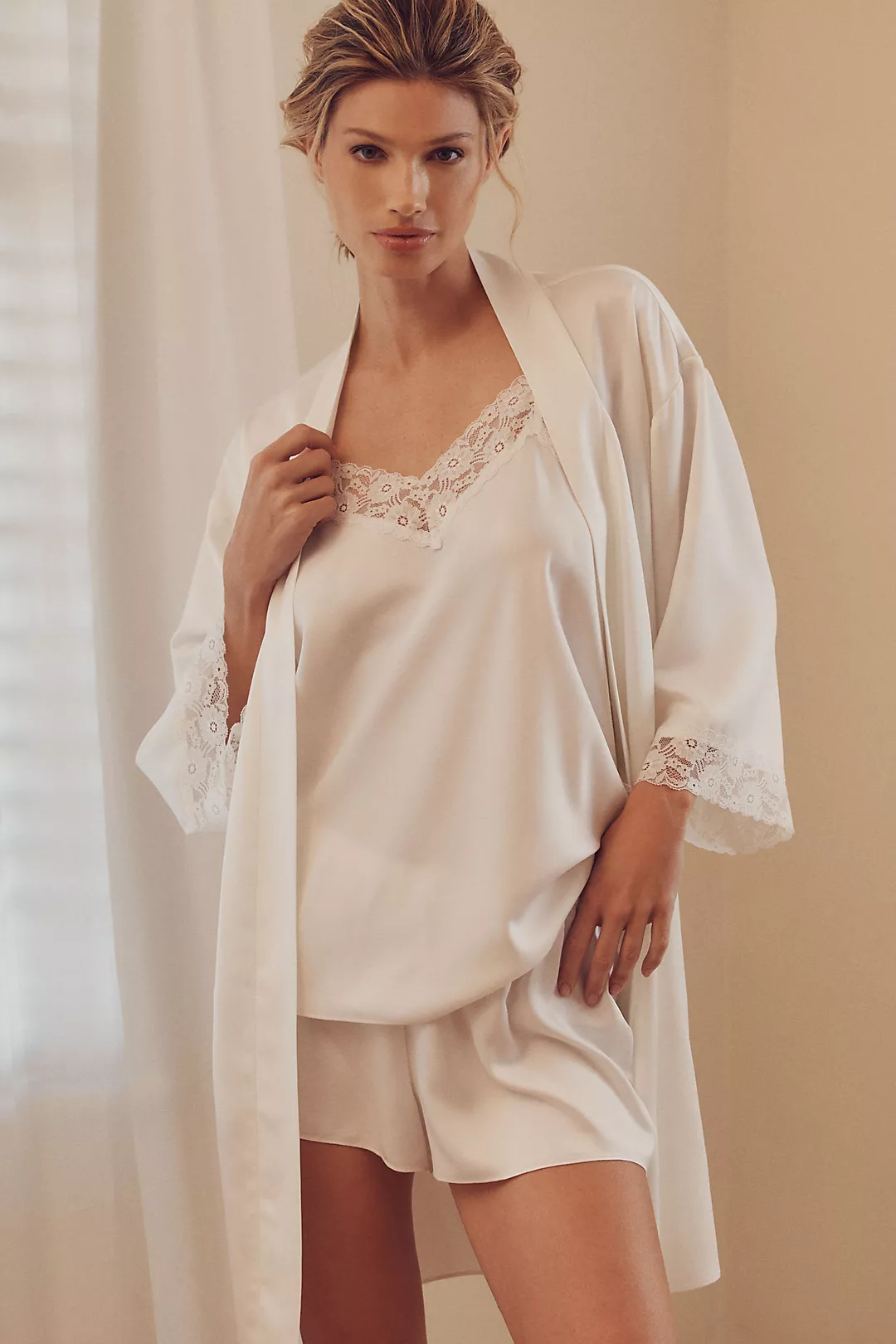 Flora Nikrooz Sabrina Bride Pajamas & Robe Travel Set