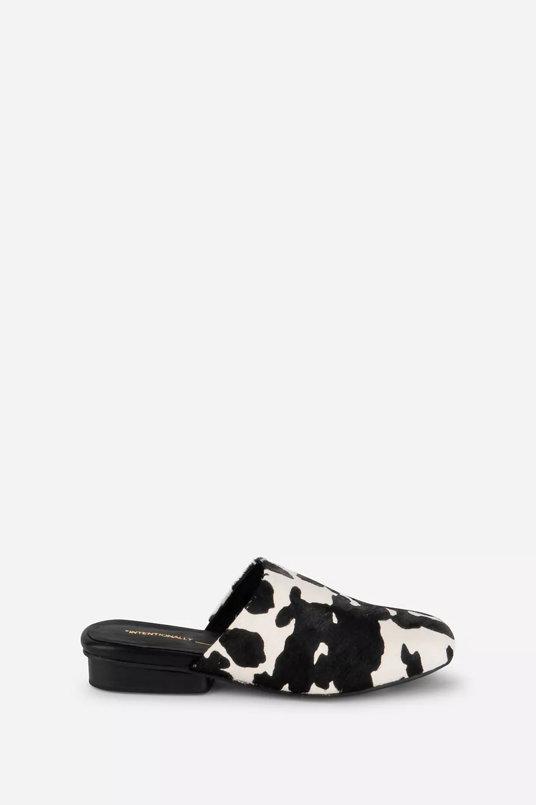 Intentionally Blank Touch Cowhide Slip-On Flats