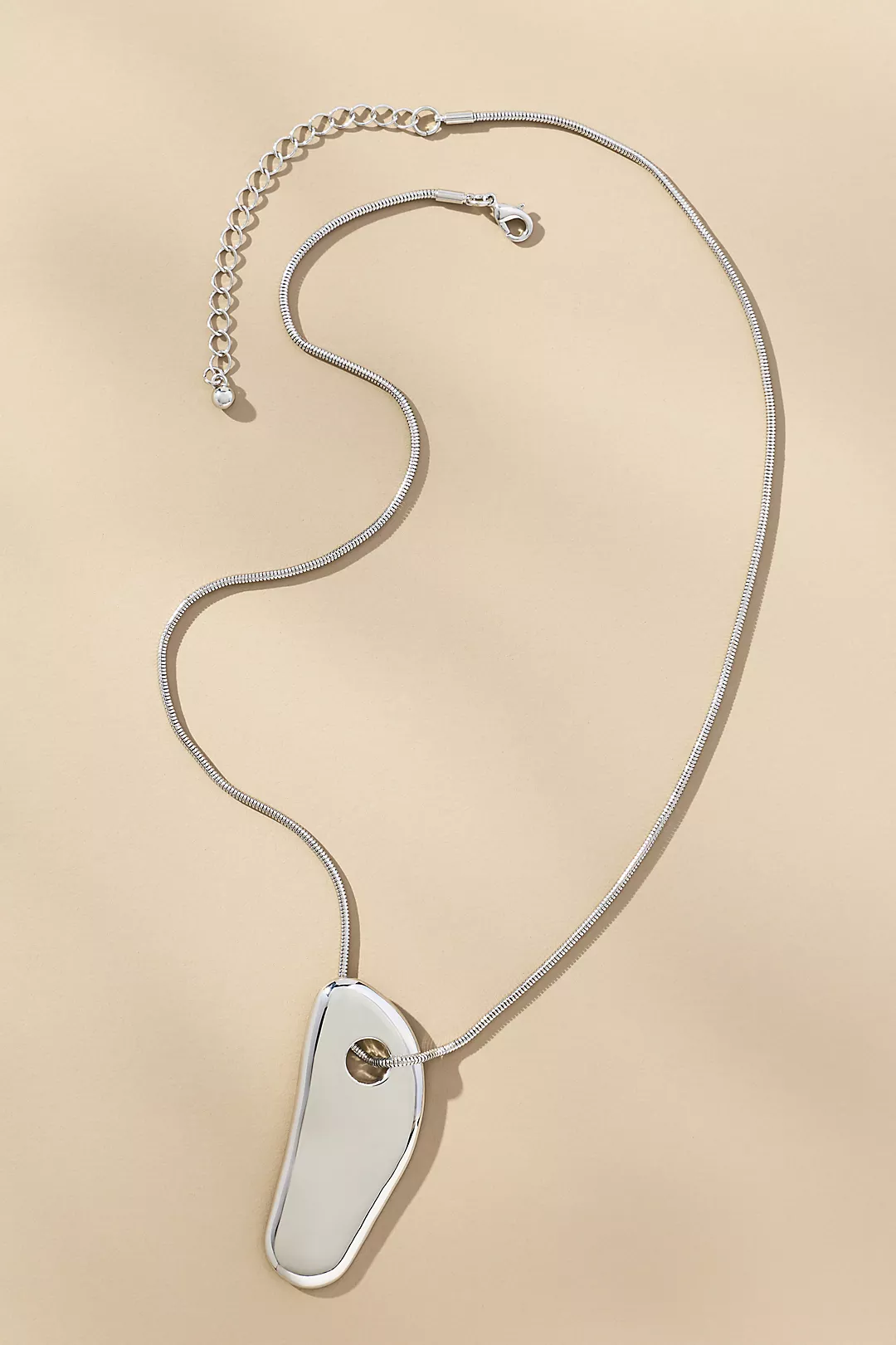 Delicate Sculptural Pendant Necklace