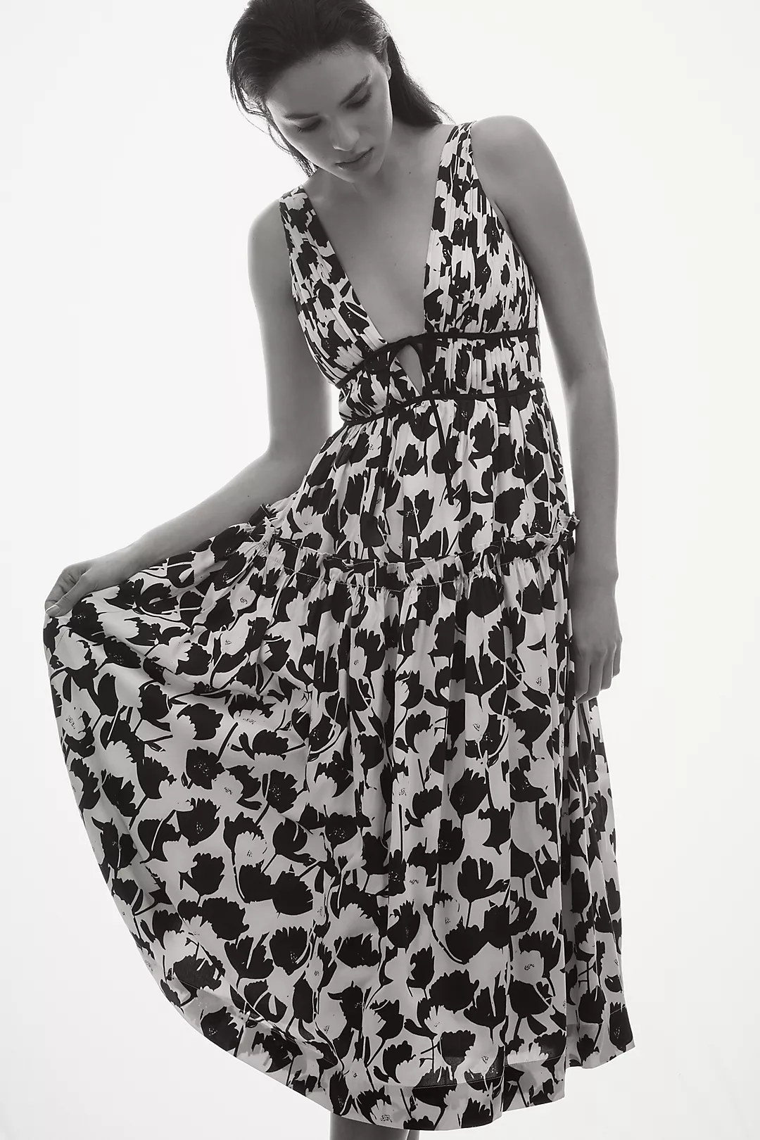 En Saison Laurel Sleeveless Midi Dress