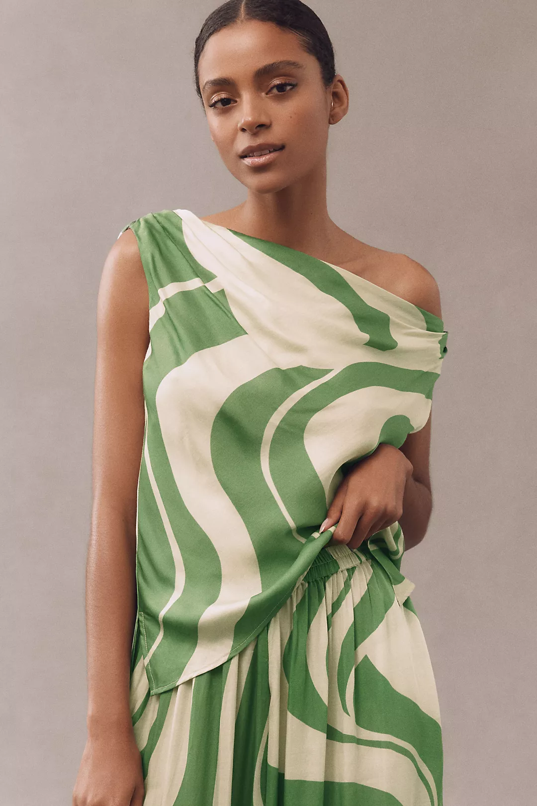 DIARRABLU Alba One-Shoulder Ruched Top