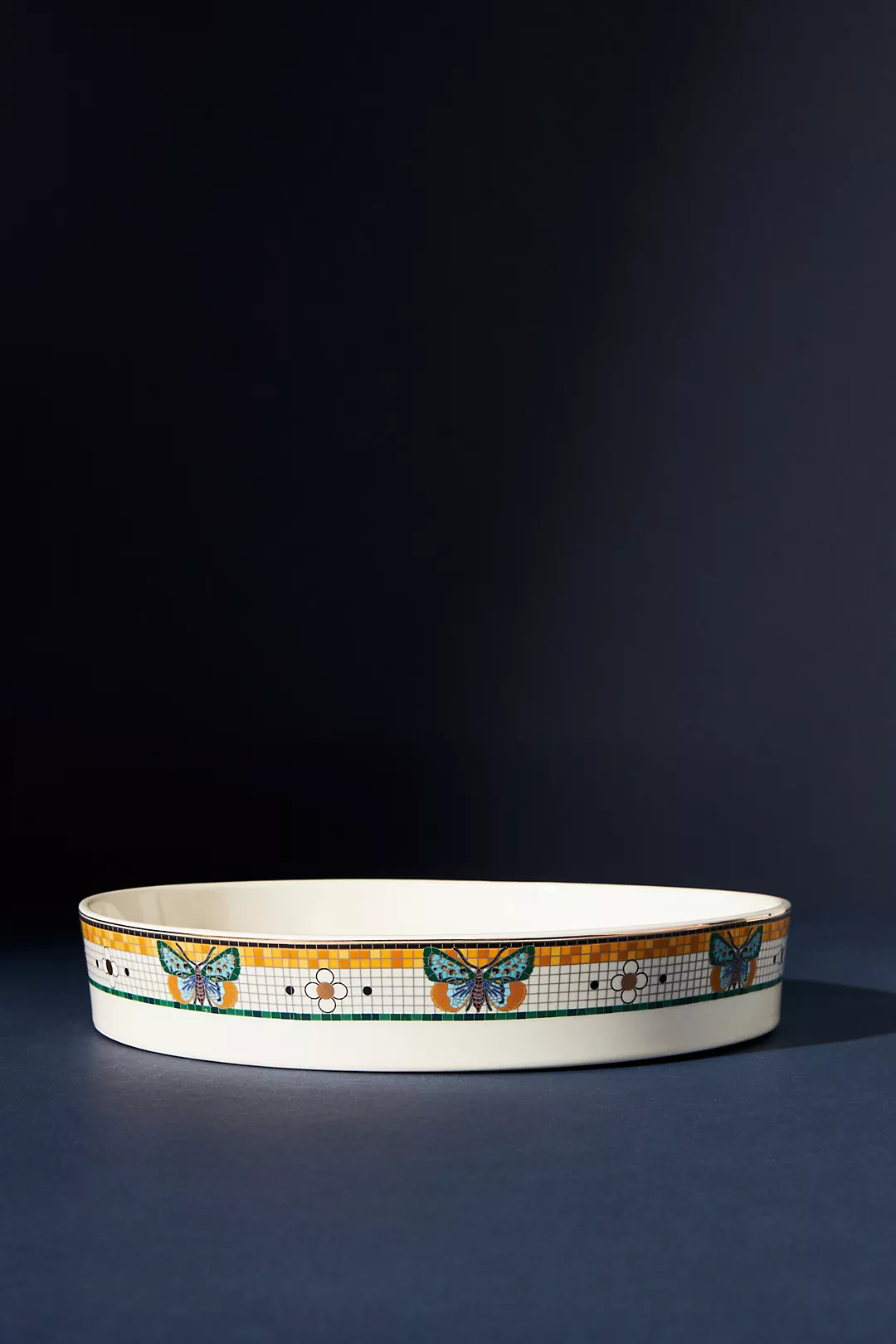 The Bistro Tile Stoneware Pie Dish: Garden Edition