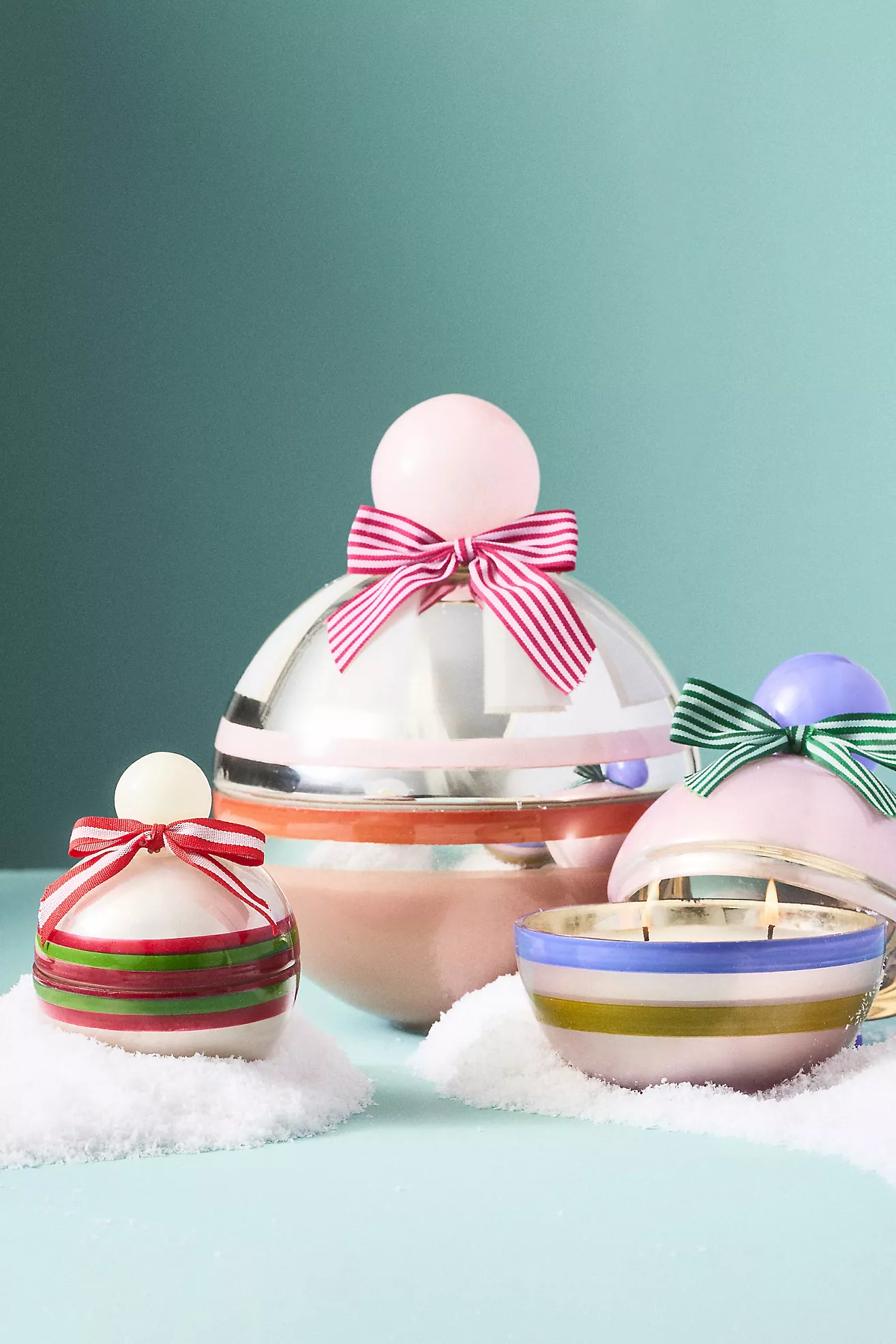 Modern Ornament Woody Juniper & Cedar Glass Candle