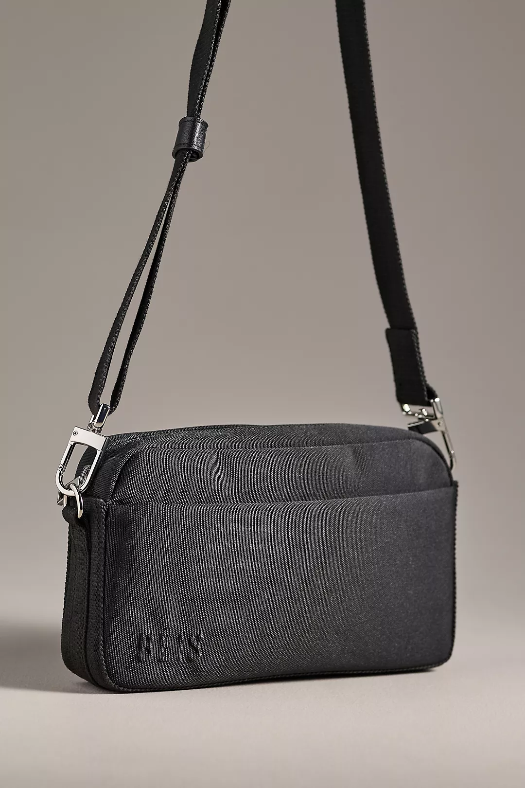 BÉIS The Travel Crossbody Bag