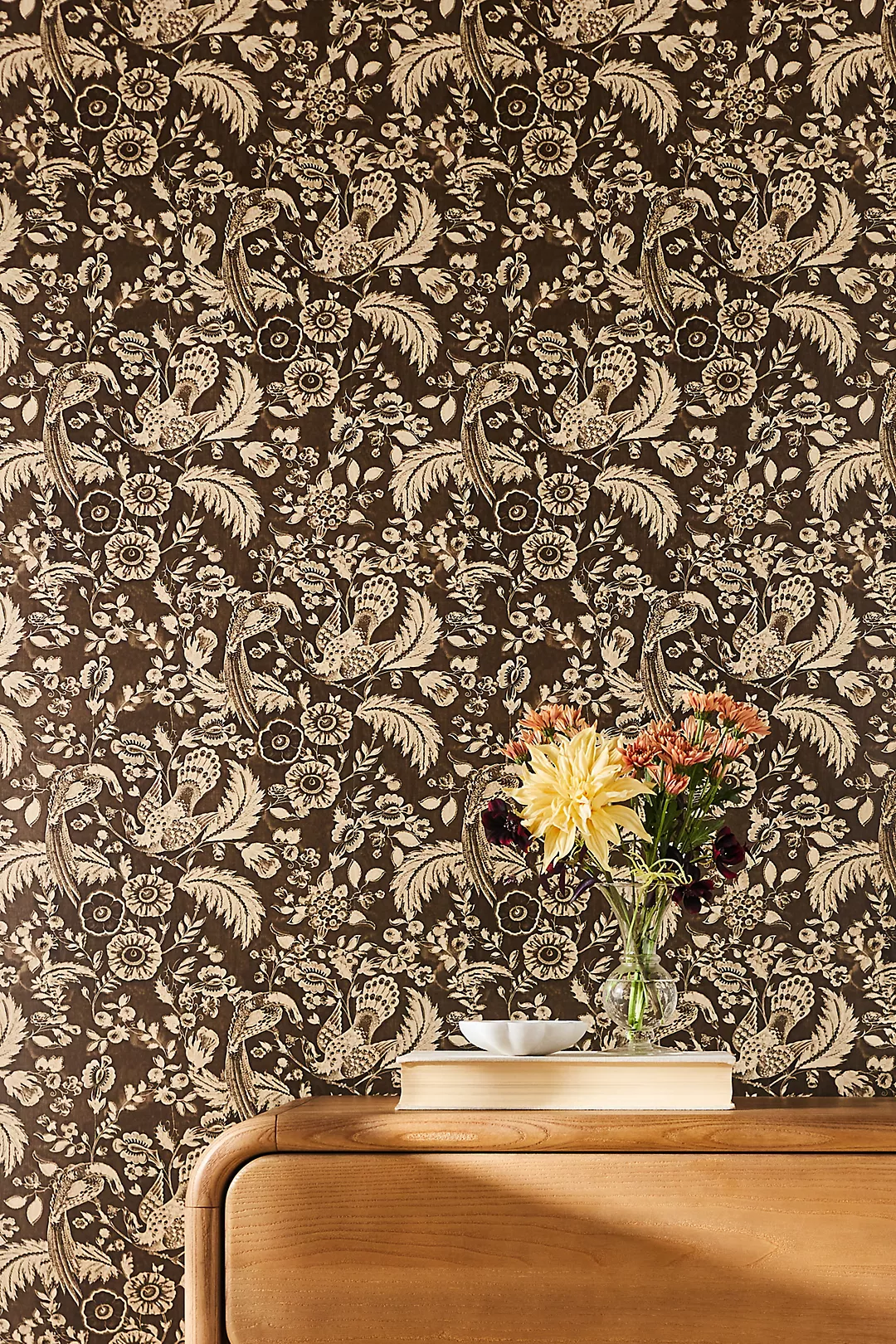 MINDTHEGAP Tyrol Garten Wallpaper