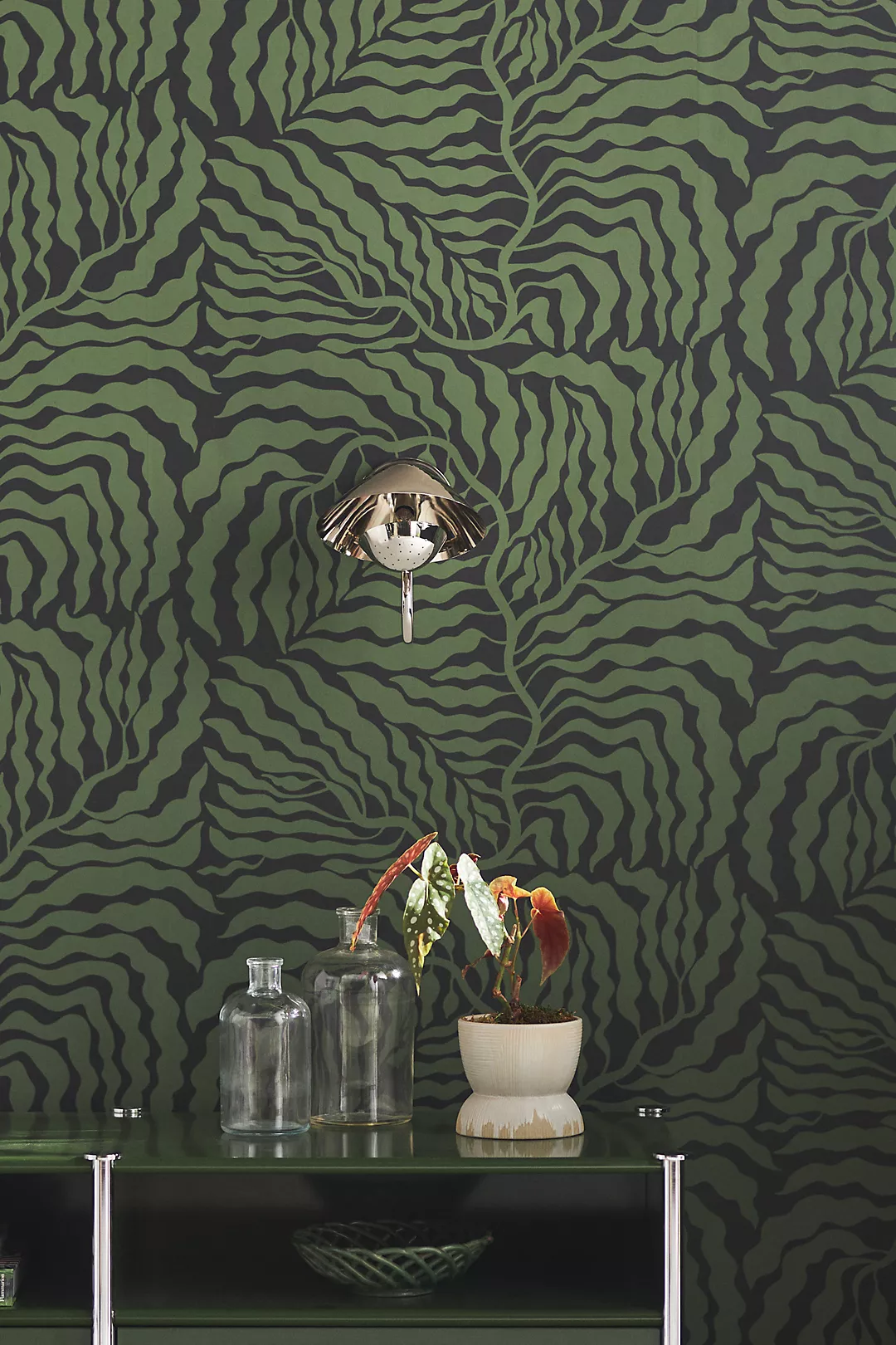 Fern Fronds Floral Wallpaper