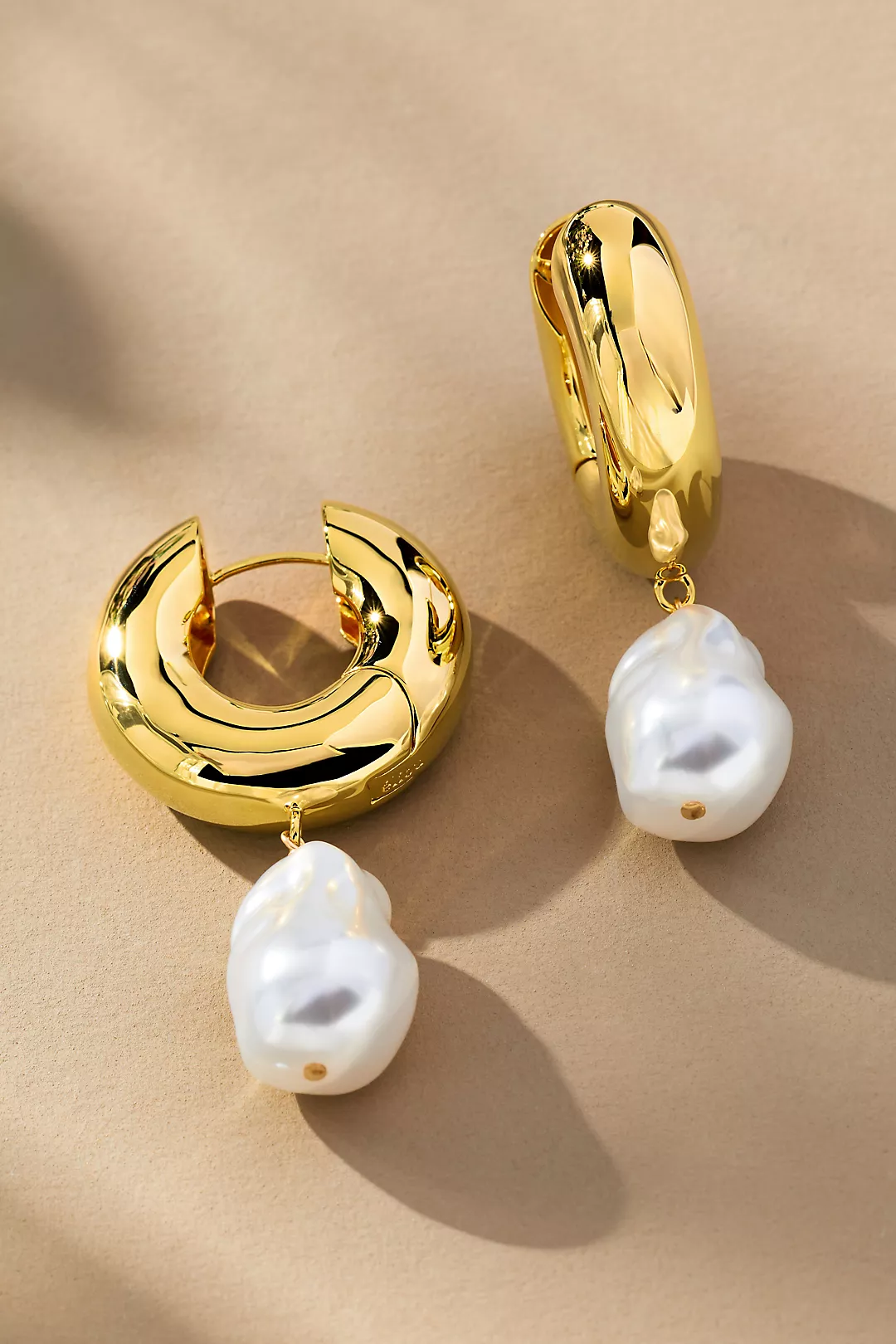 Éliou Perla Chunky Drop Earrings