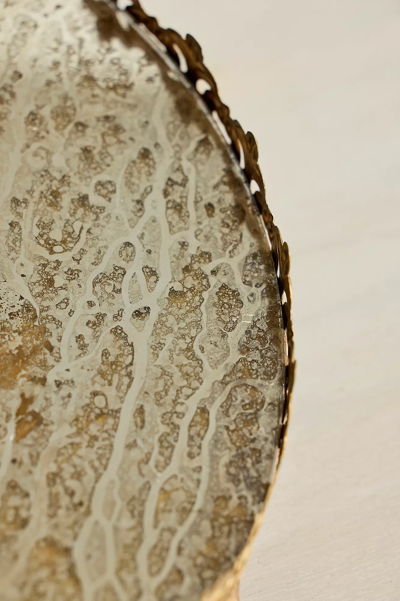 Antique Mirrored Candle Plinth