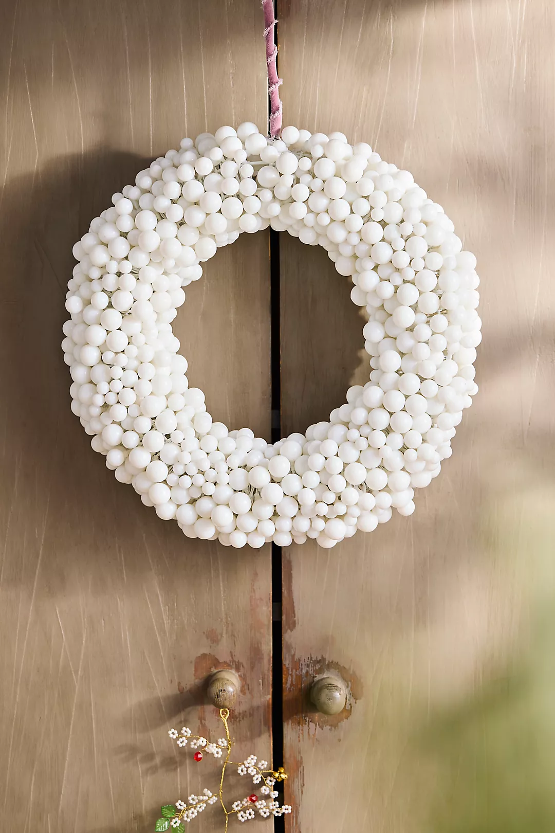 Stargazer Cherry Ball 2-Function Light Wreath