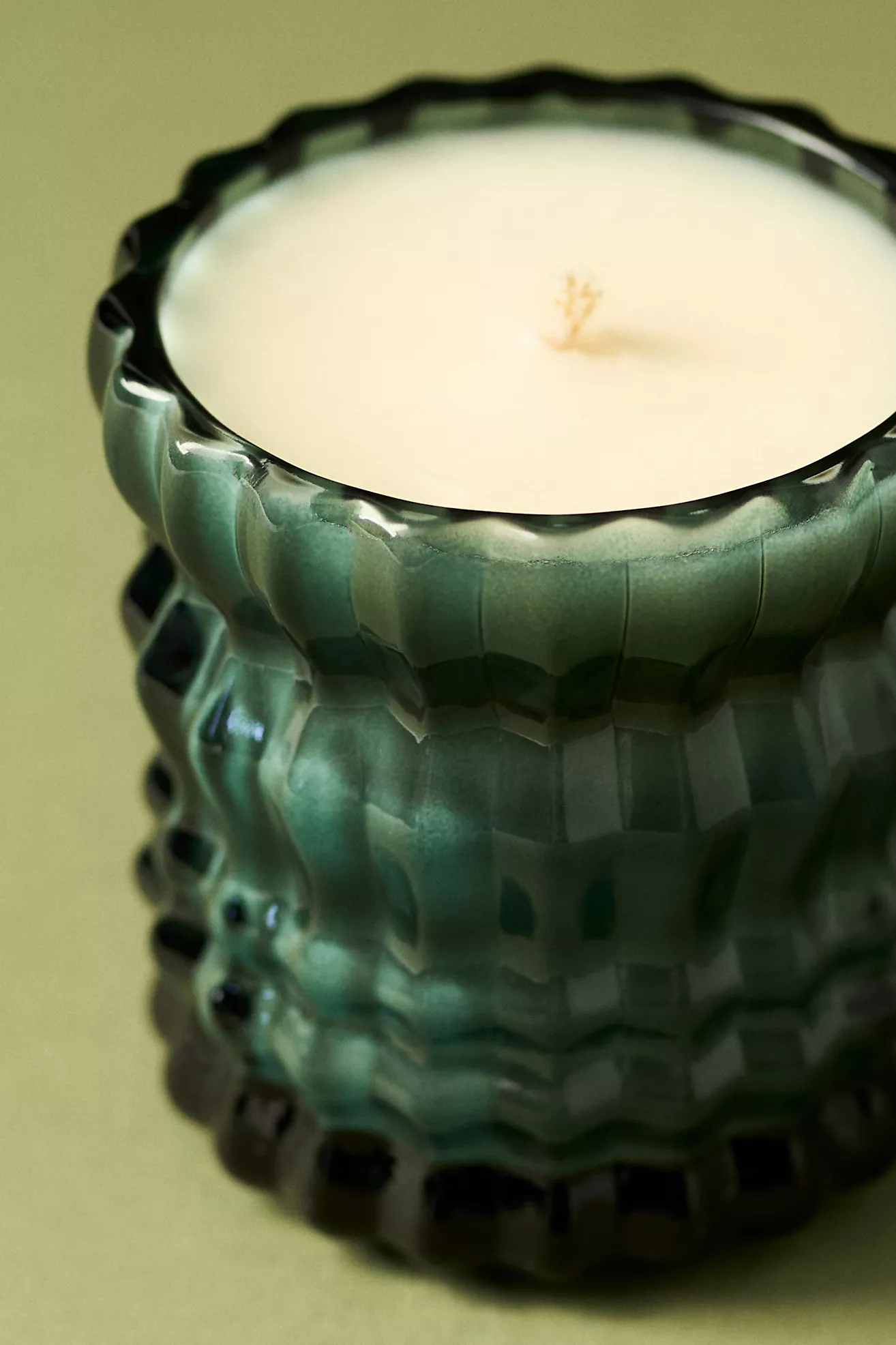 Auden Lueur Noël Boxed Glass Candle