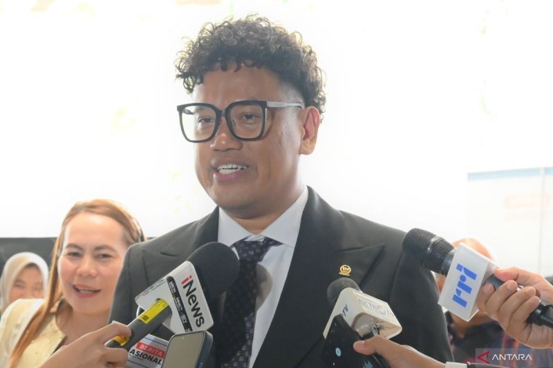 Kurang dari 24 Jam, Polisi Tangkap 9 Pelaku Pejarahan Rumah Uya Kuya – MerahPutih